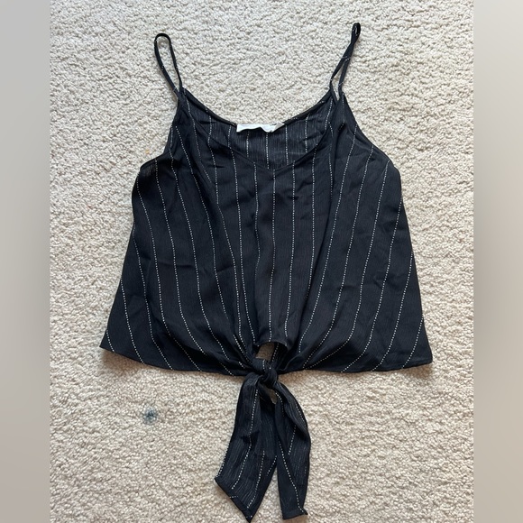 Black striped flowy tie tank top - Picture 1 of 3